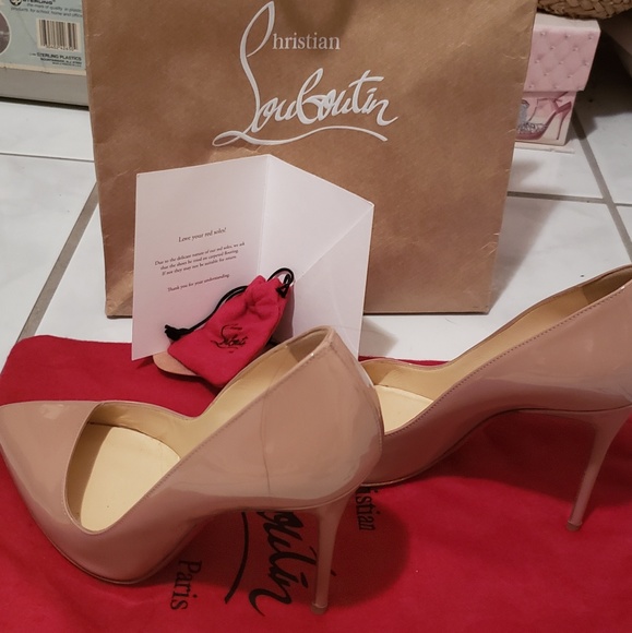 Shoes - Picture 3 of 5